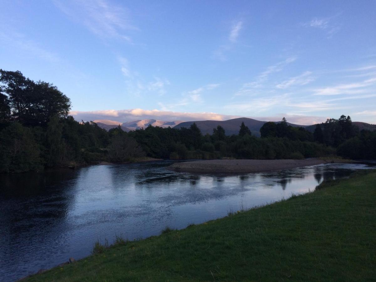 Cragganmore Lodge Aviemore Eksteriør bilde